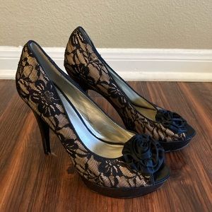 Guess lacey heels